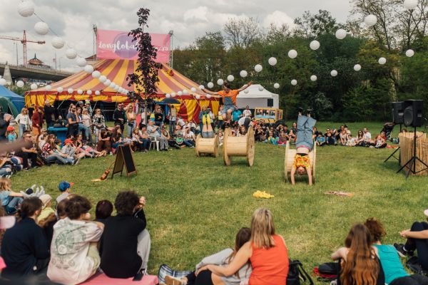 Zonglobalizace23 (54 of 124) Zonglobalizace23 (54 of 124)